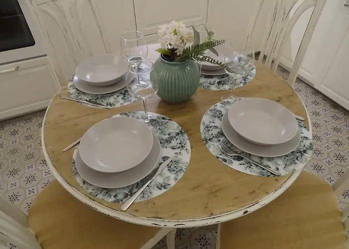 El Patio Del Museo Apartment *